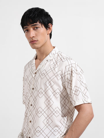 Men's Cream Relaxed Fit Textured Resort Wear Shirt