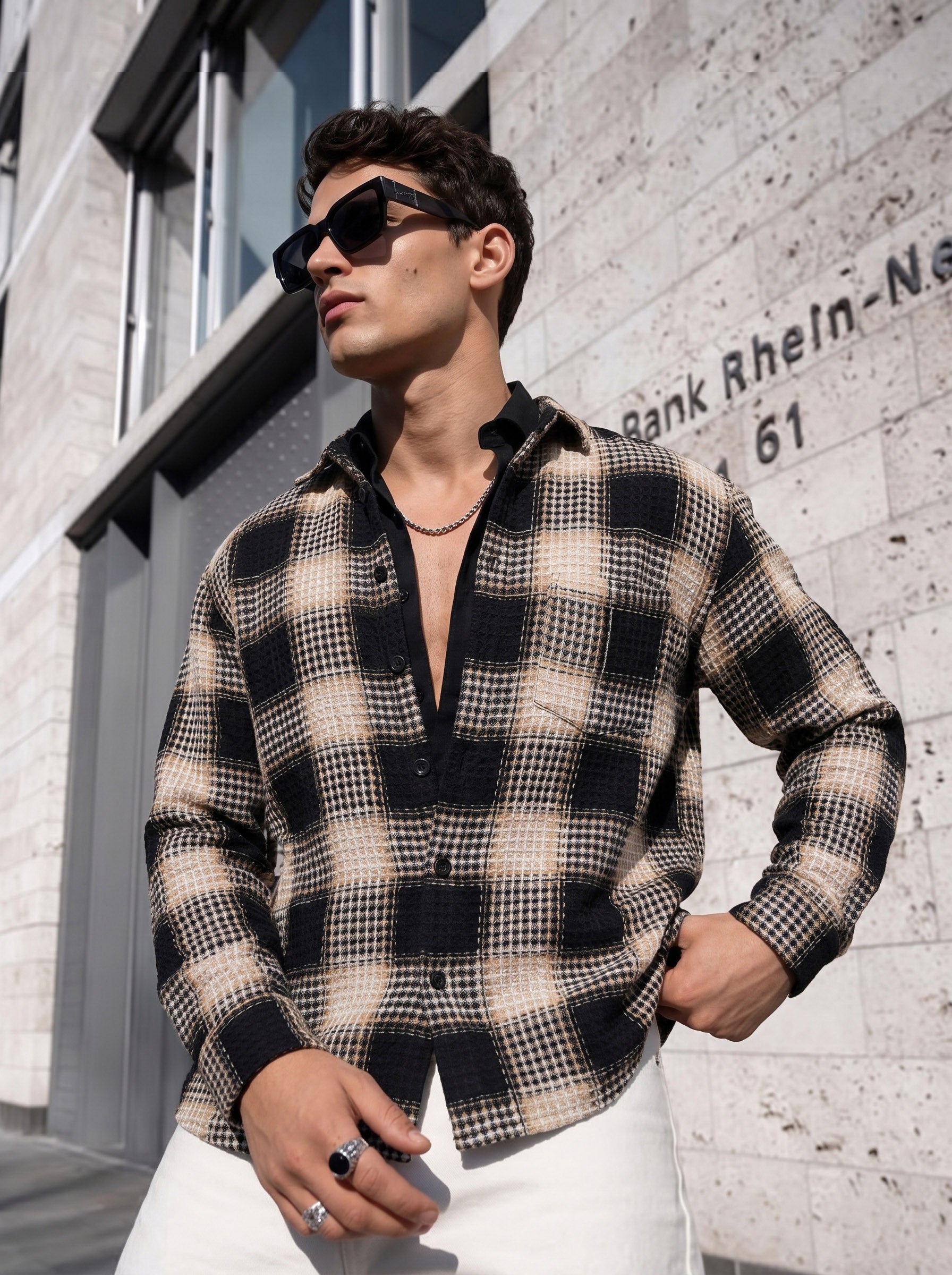 Men's Black Relaxed Fit Textured Casual Shirt