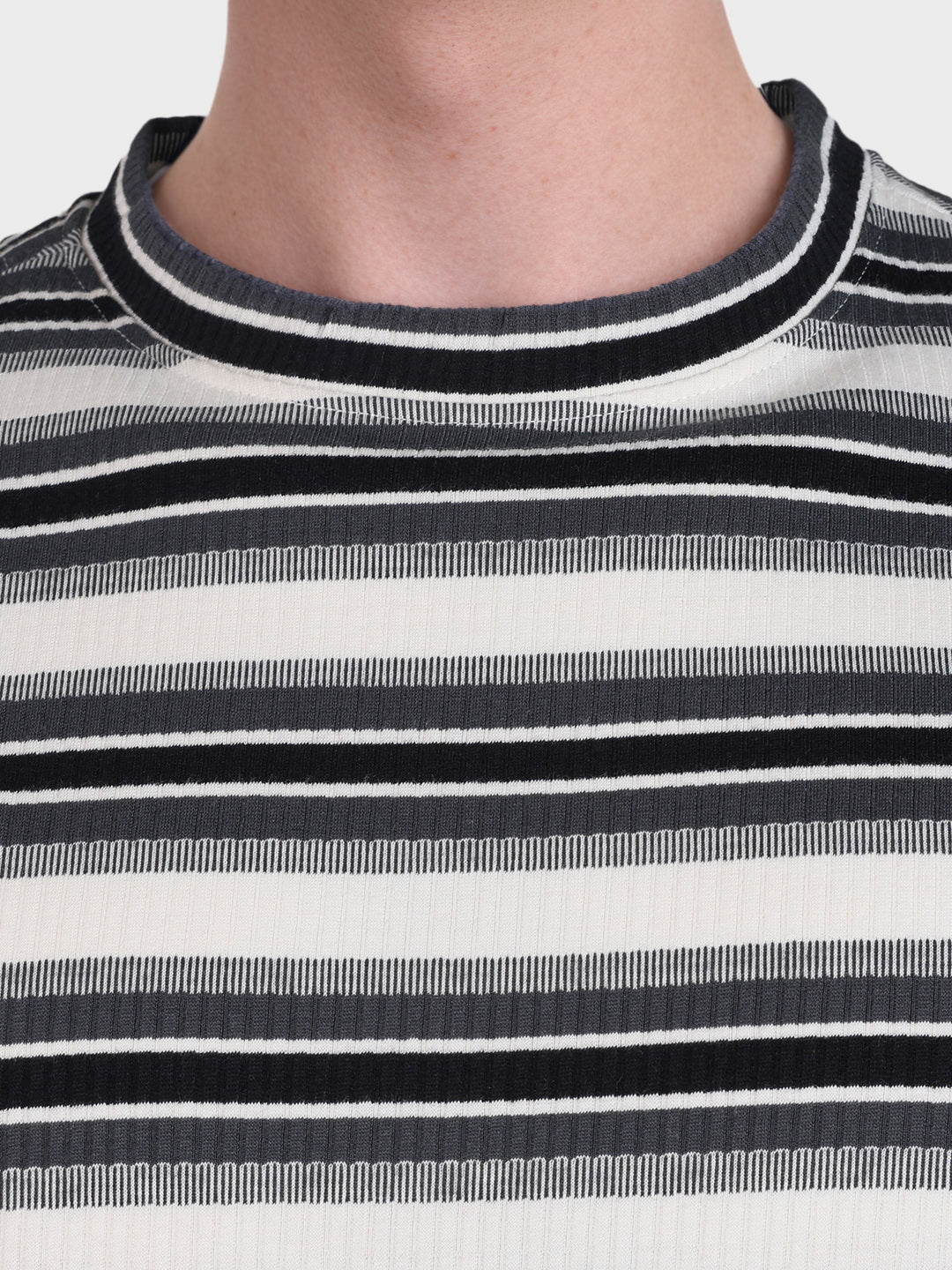 Men's Black Relaxed Fit Striped Casual T-Shirt