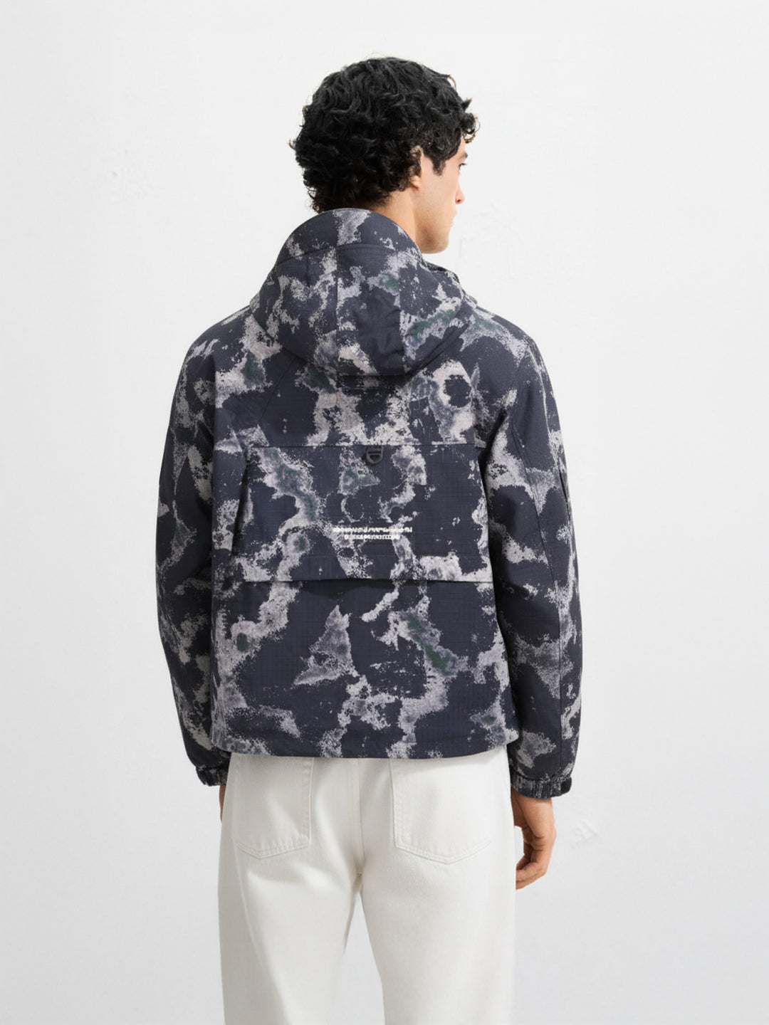 Men's Black Regular Fit Printed Casual Jacket
