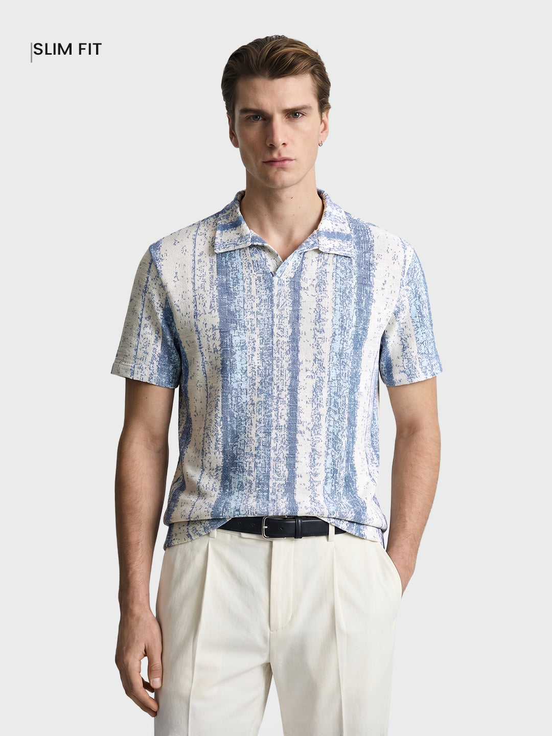 Men's Blue Relaxed Fit Striped Casual T-Shirt