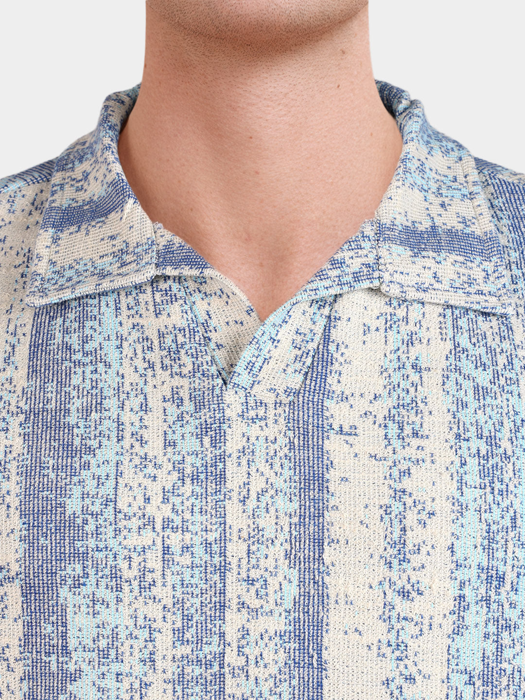 Men's Blue Relaxed Fit Striped Casual T-Shirt