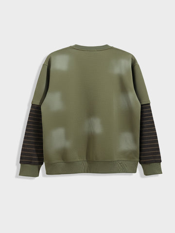 Men's Olive Relaxed Fit Graphic Printed Casual Sweatshirt