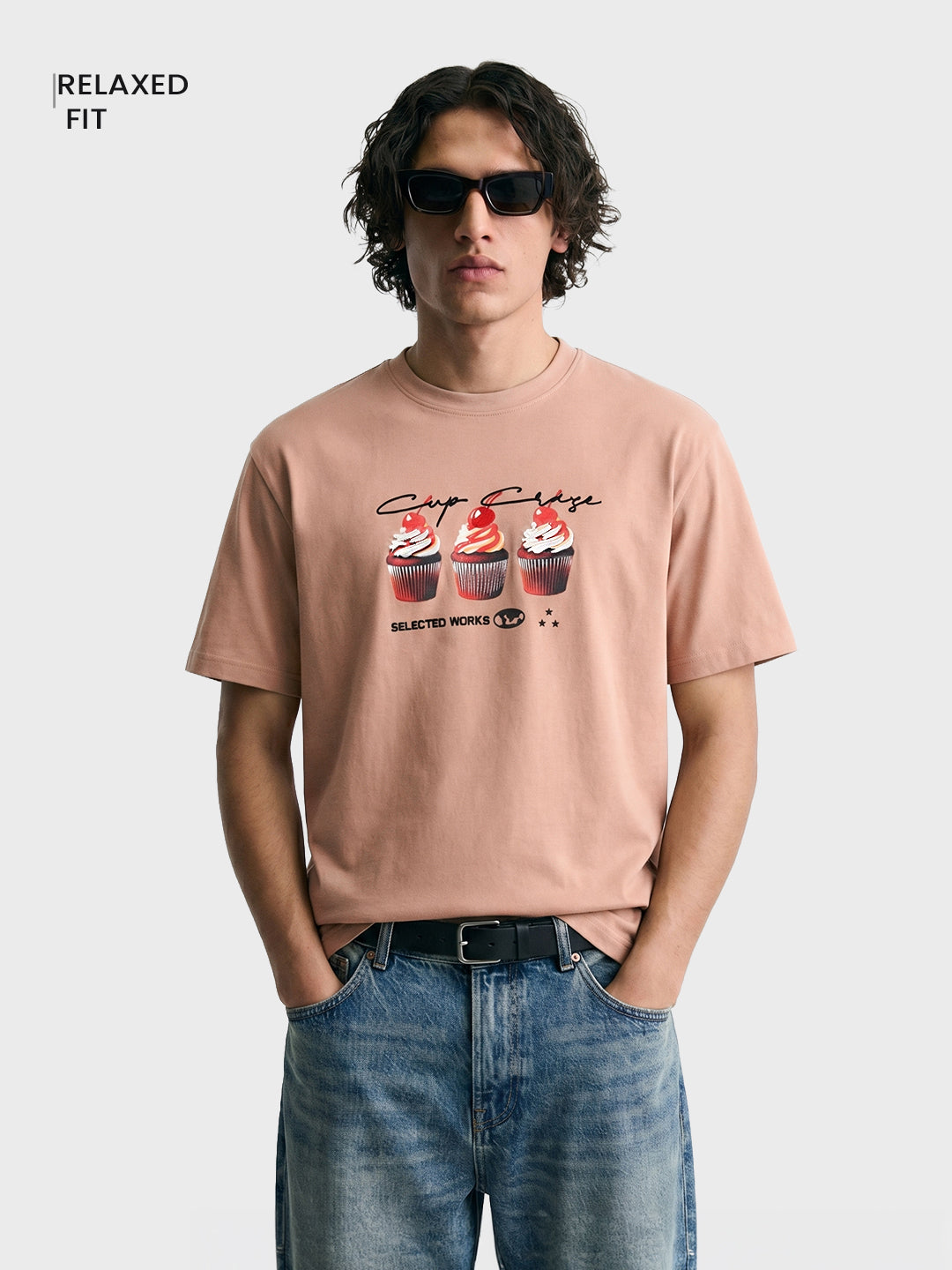 Men's Cream Relaxed Fit Graphic Printed Casual T-Shirt