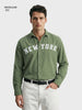 Men's Green Regular Fit Solid Casual Shirt