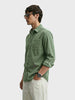 Men's Green Regular Fit Solid Casual Shirt
