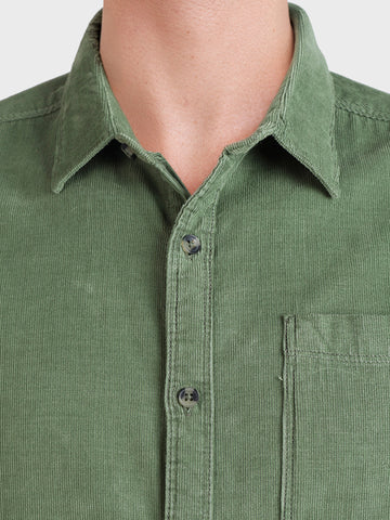 Men's Green Regular Fit Solid Casual Shirt