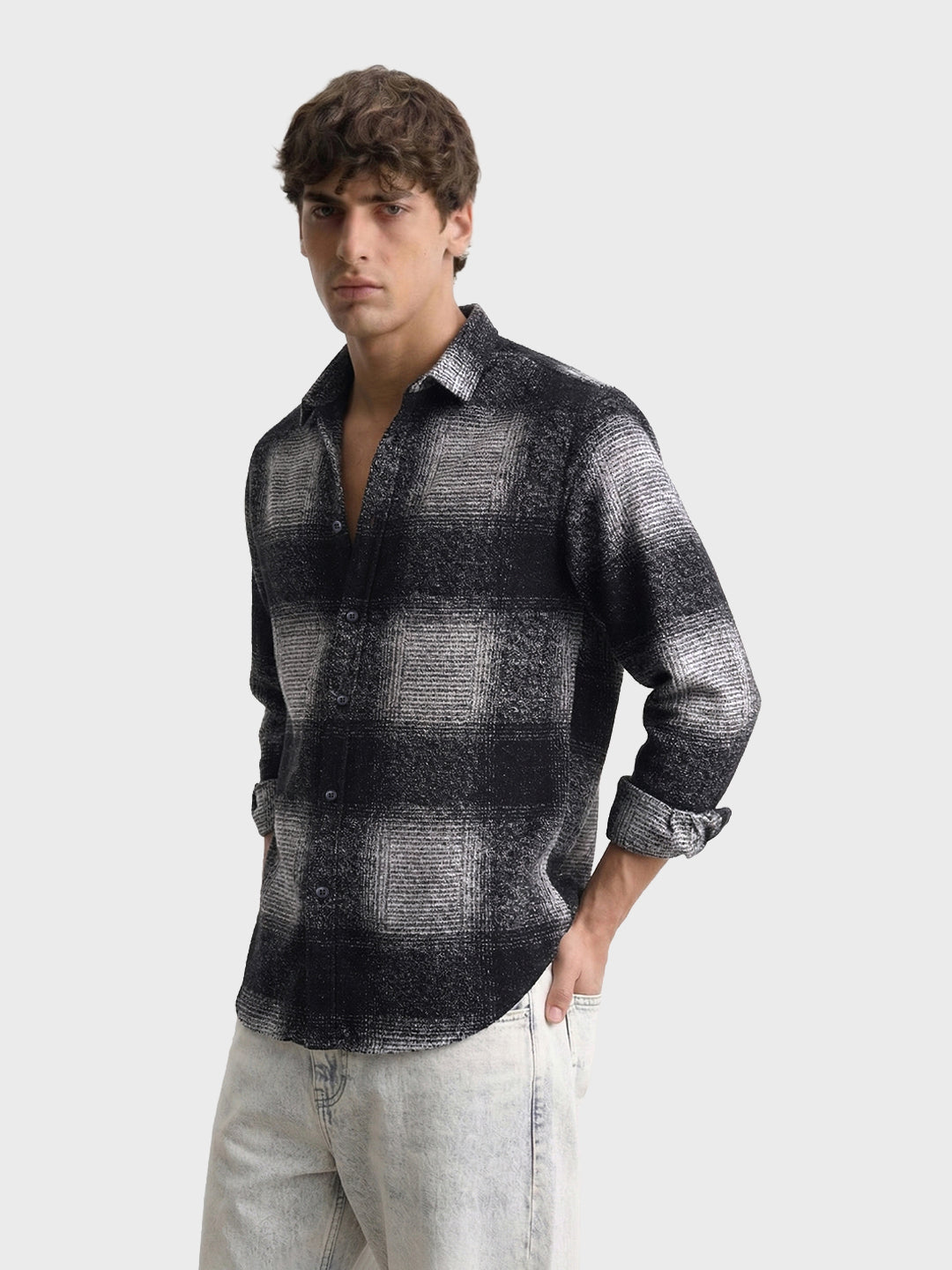 Men's Grey Slim Fit Checked Casual Shirt