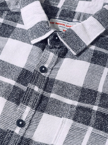 Men's Navy Blue Regular Fit Checkered Casual Shirt