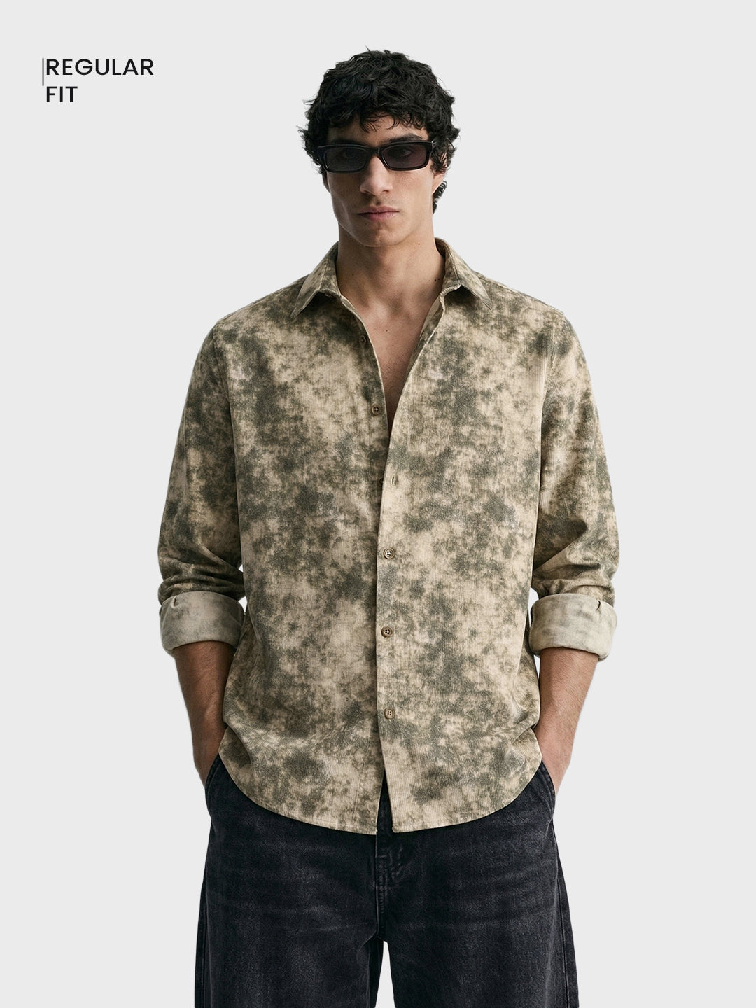 Men's Olive Regular Fit Printed Casual Shirt