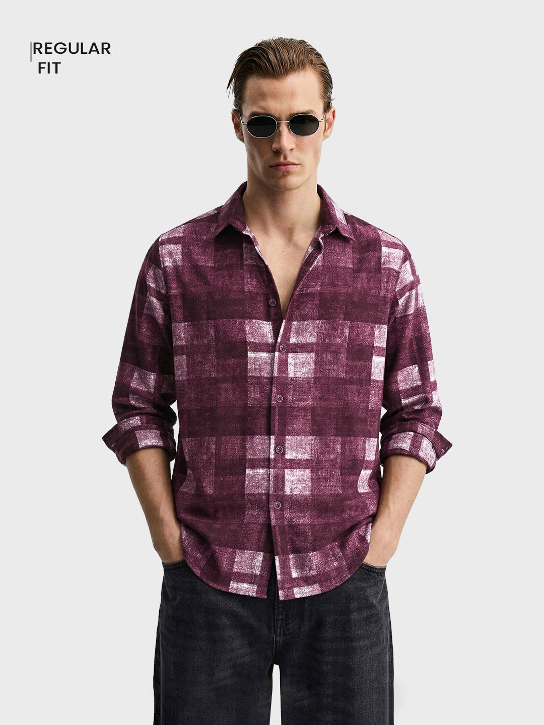 Men's Maroon Regular Fit Checkered Casual Shirt