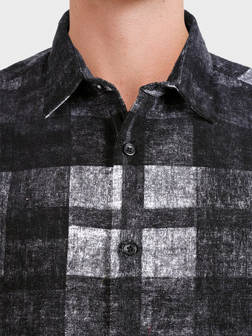 Men's Black Regular Fit Checkered Casual Shirt