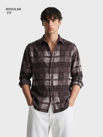 Men's Brown Regular Fit Checkered Casual Shirt