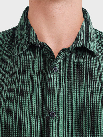 Men's Green Regular Fit Striped Casual Shirt