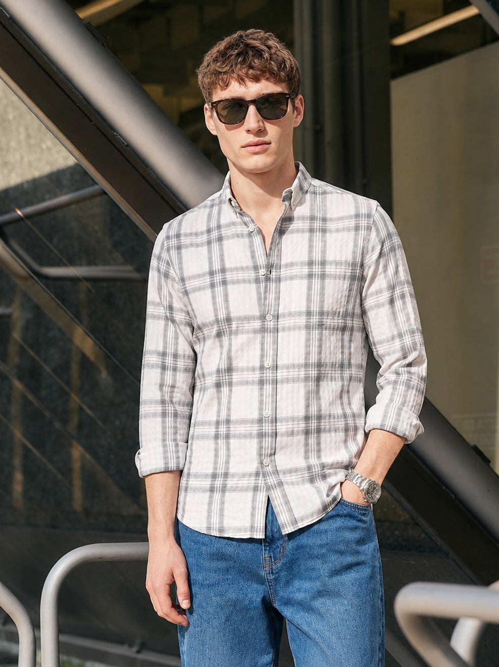 Men's Grey Slim Fit Checkered Casual Shirt