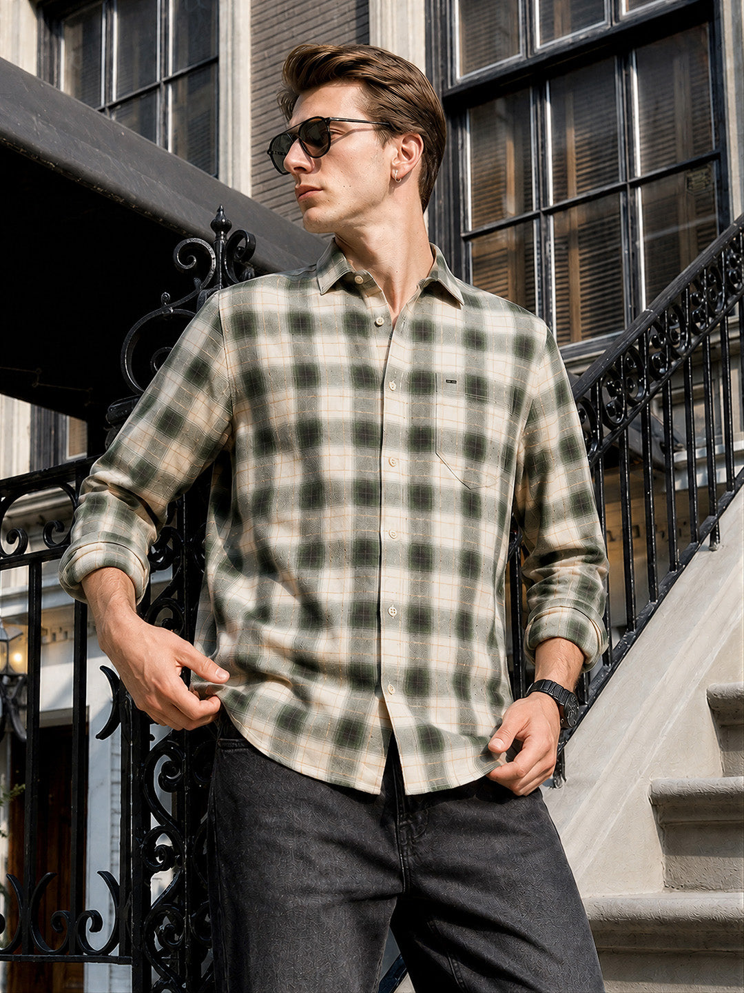 Men's Green Slim Fit Checkered Casual Shirt