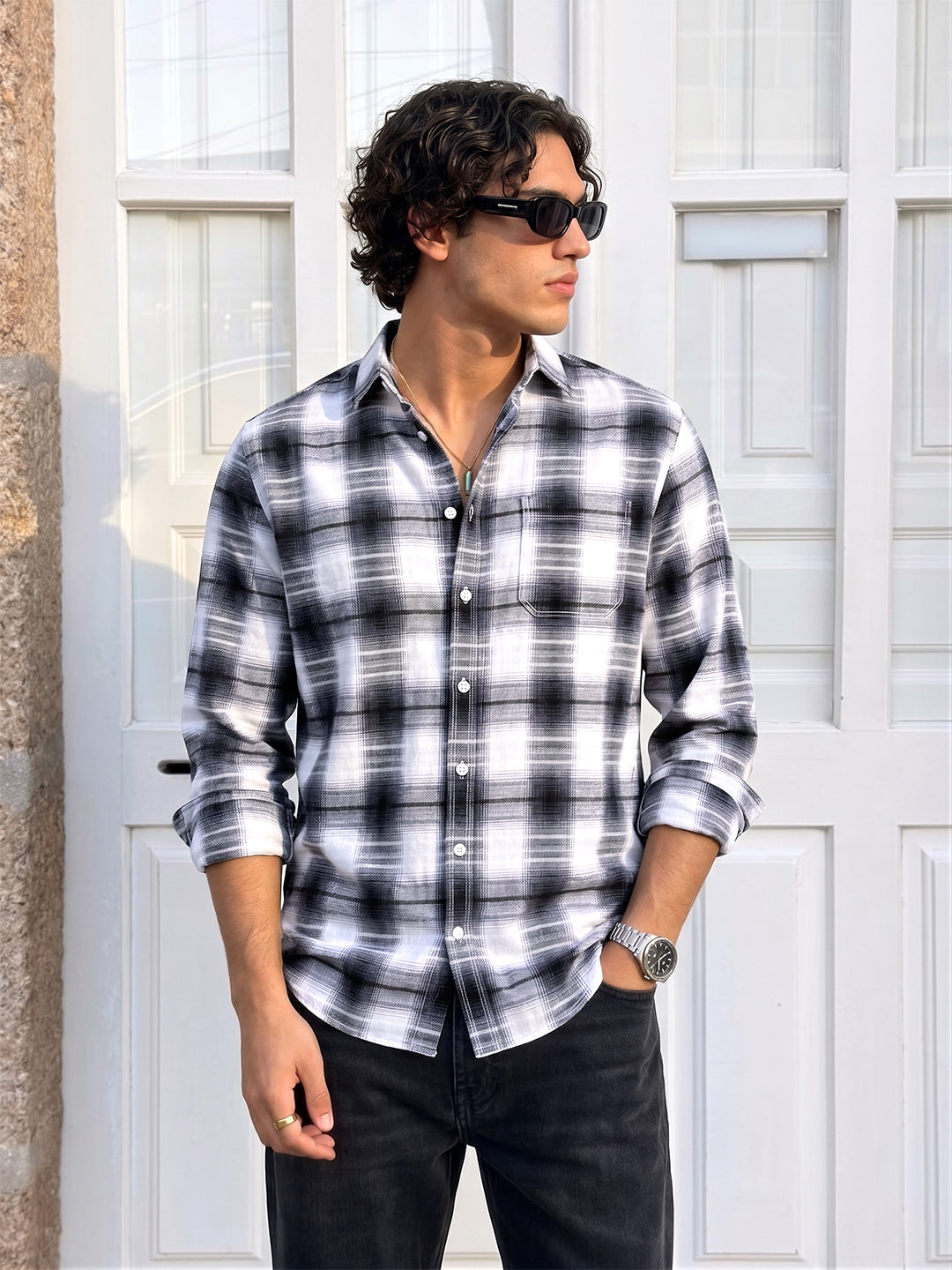 Men's White Slim Fit Checkered Casual Shirt