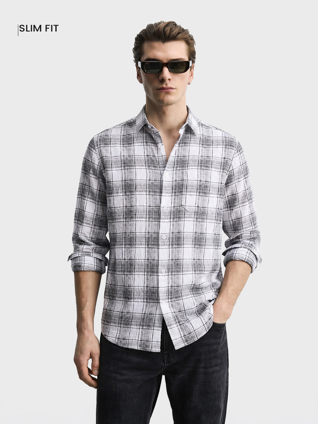 Men's White Slim Fit Checkered Casual Shirt