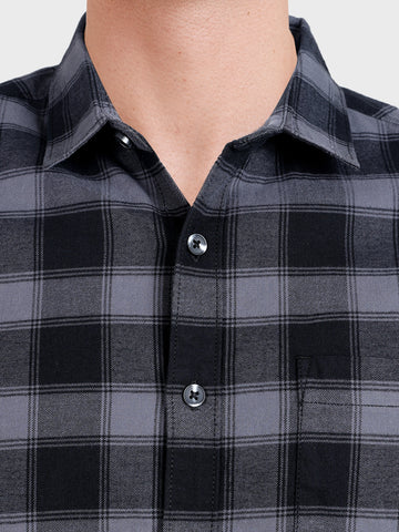 Men's Black Slim Fit Checkered Casual Shirt