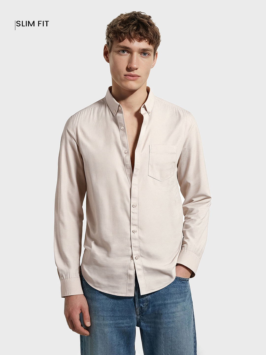 Men's Cream Slim Fit Solid Casual Shirt