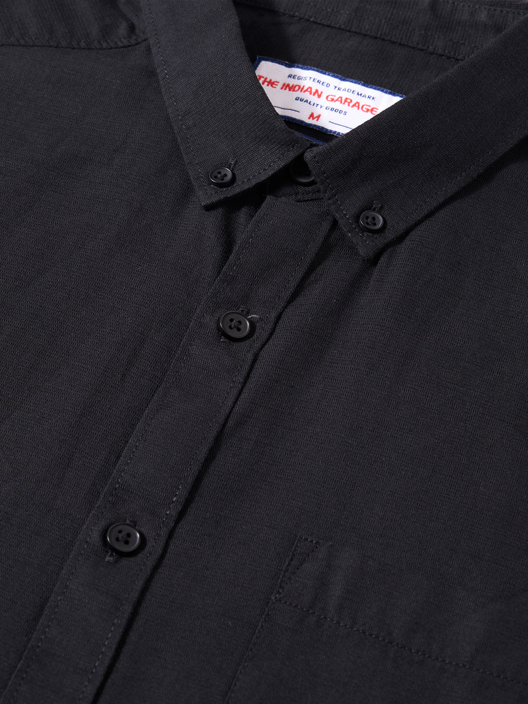 Men's Black Slim Fit Solid Casual Shirt