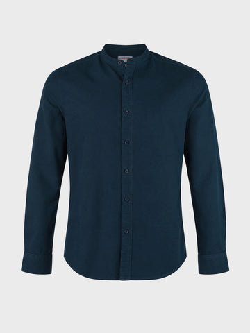 Men's Navy Blue Slim Fit Solid Casual Shirt