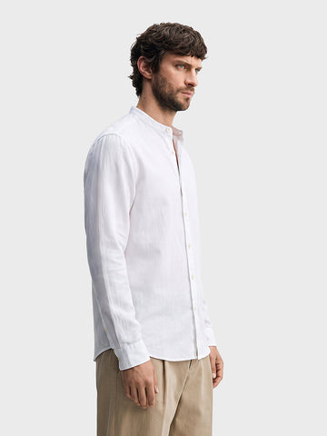 Men's White Slim Fit Solid Casual Shirt