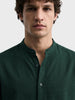 Men's Green Slim Fit Solid Casual Shirt