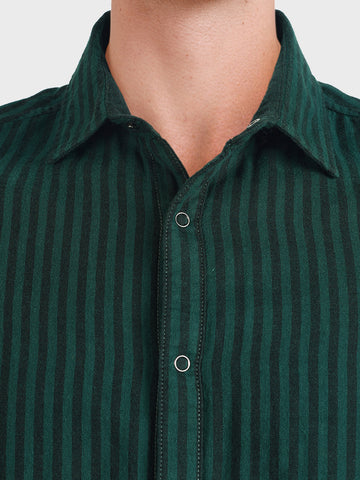 Men's Green Slim Fit Striped Casual Shirt