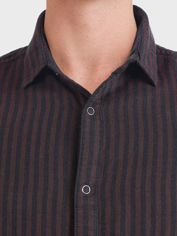 Men's Brown Slim Fit Striped Casual Shirt