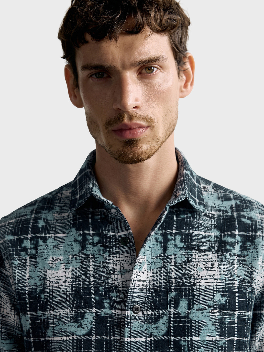 Men's Green Regular Fit Checkered Casual Shirt
