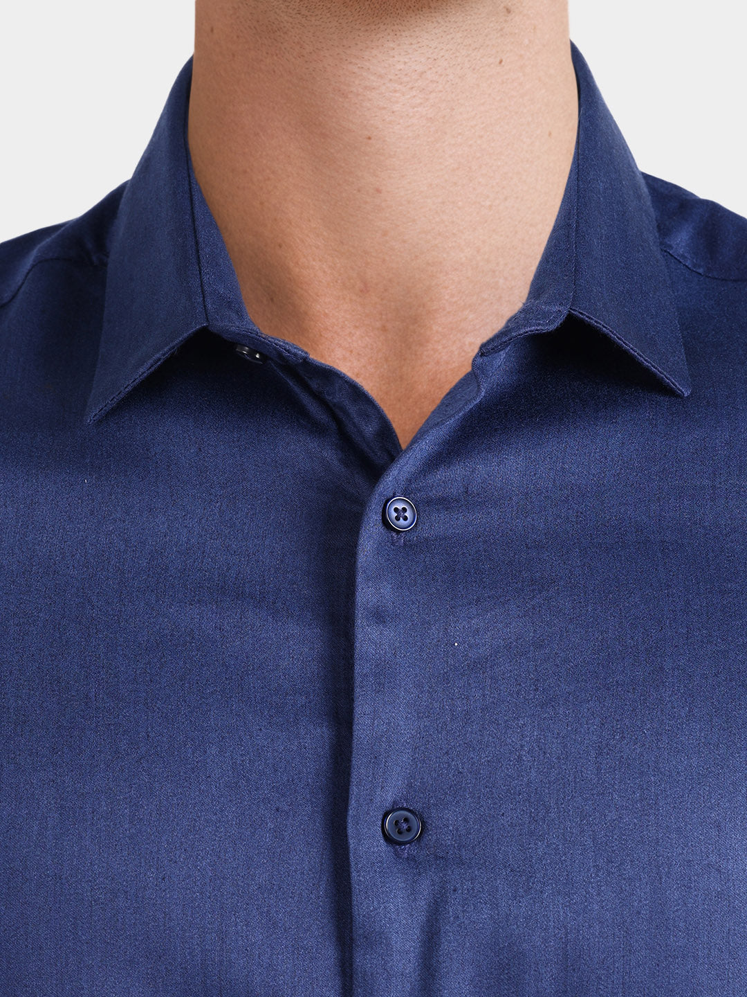 Men's Navy Blue Slim Fit Solid Casual Shirts