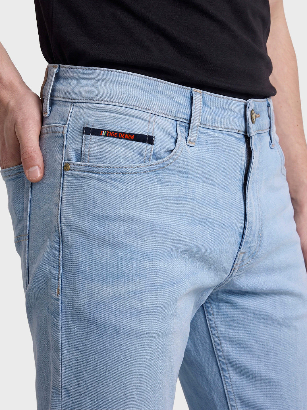 Men's Blue Slim Fit Solid Casual Jeans
