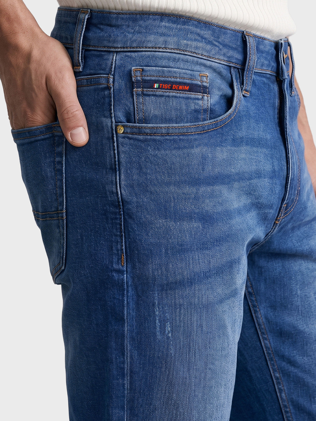 Men's Blue Slim Fit Solid Casual Jeans