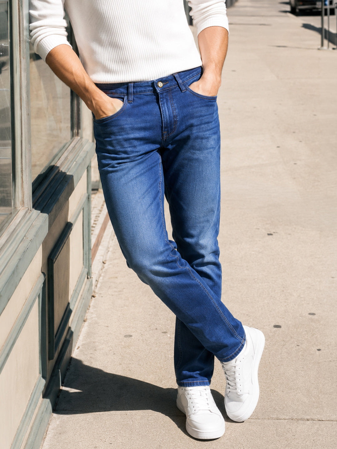 Men's Blue Slim Fit Solid Casual Jeans