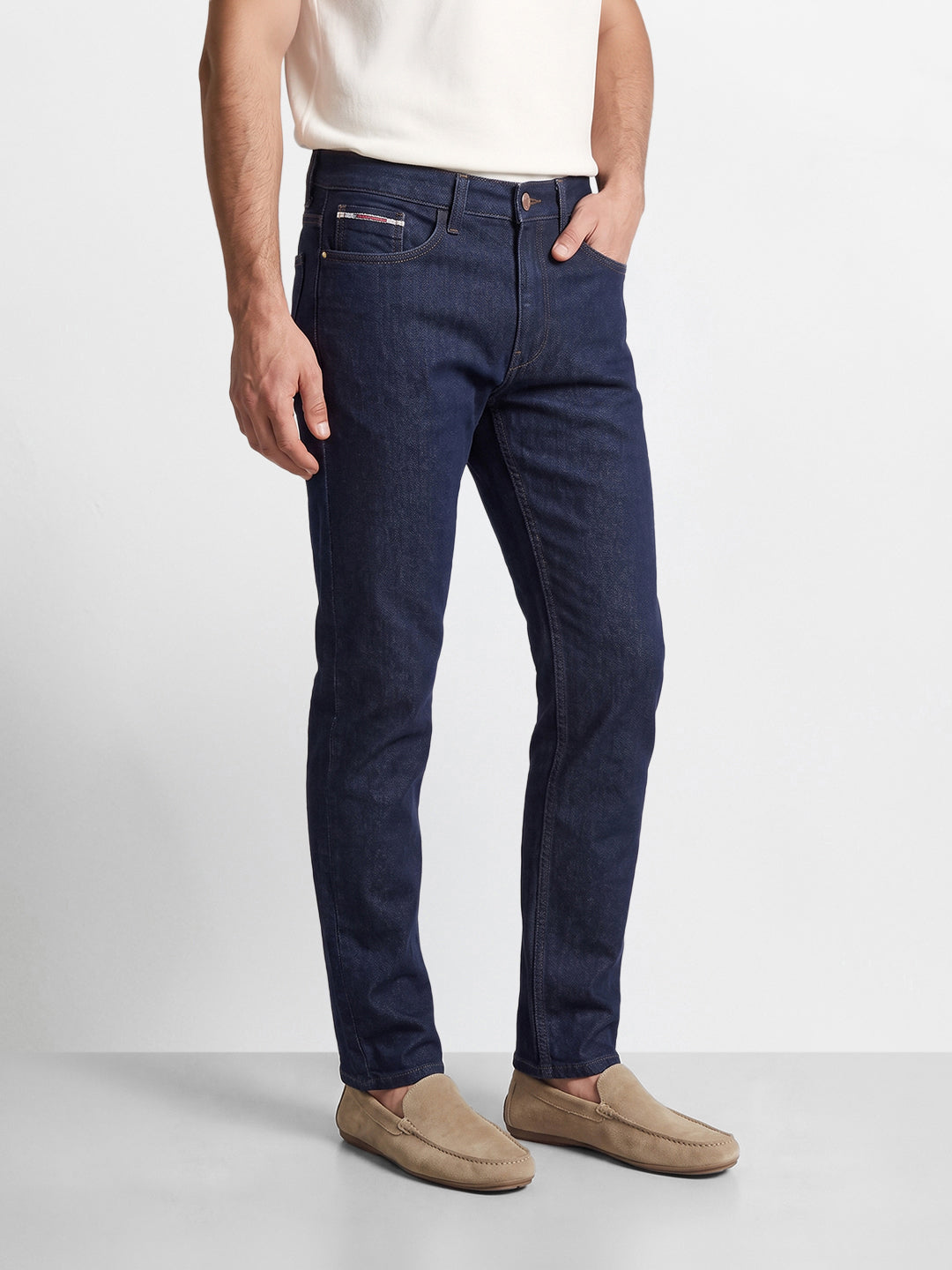 Men's Dark Blue Slim Fit Solid Casual Jeans