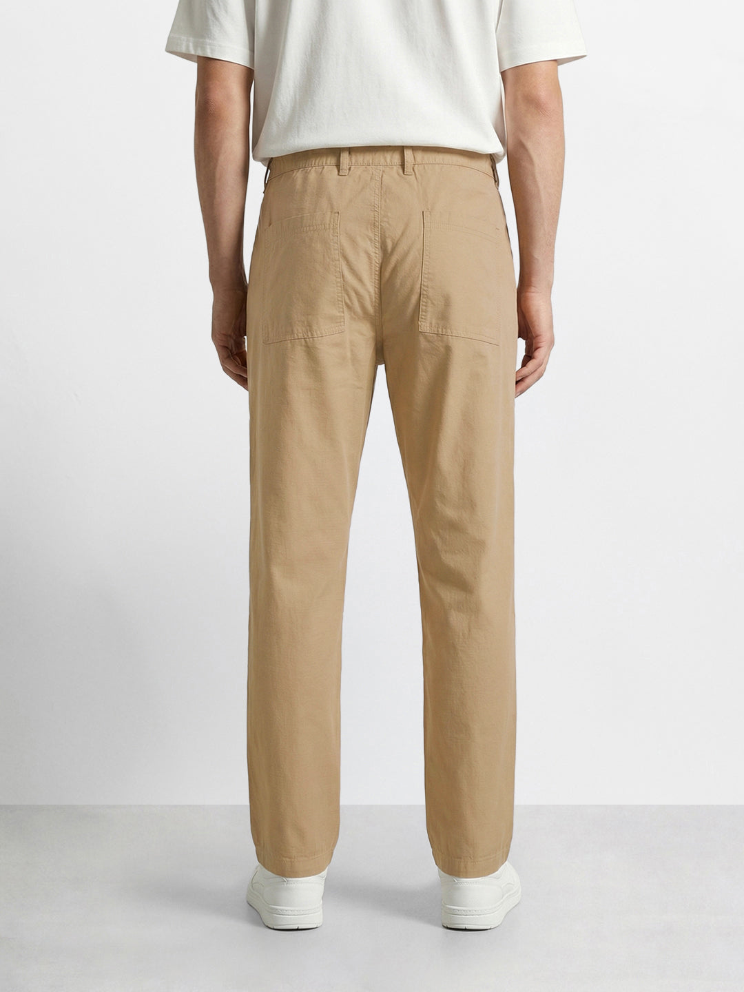 Men's Khaki Relaxed Fit Solid Casual Trousers