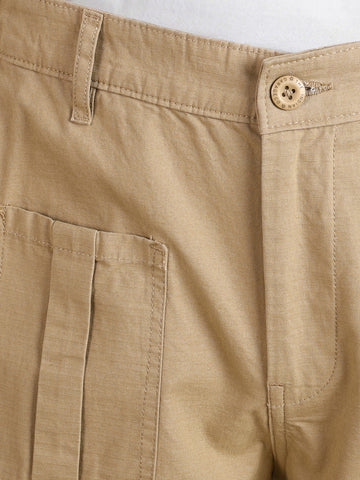 Men's Khaki Relaxed Fit Solid Casual Trousers