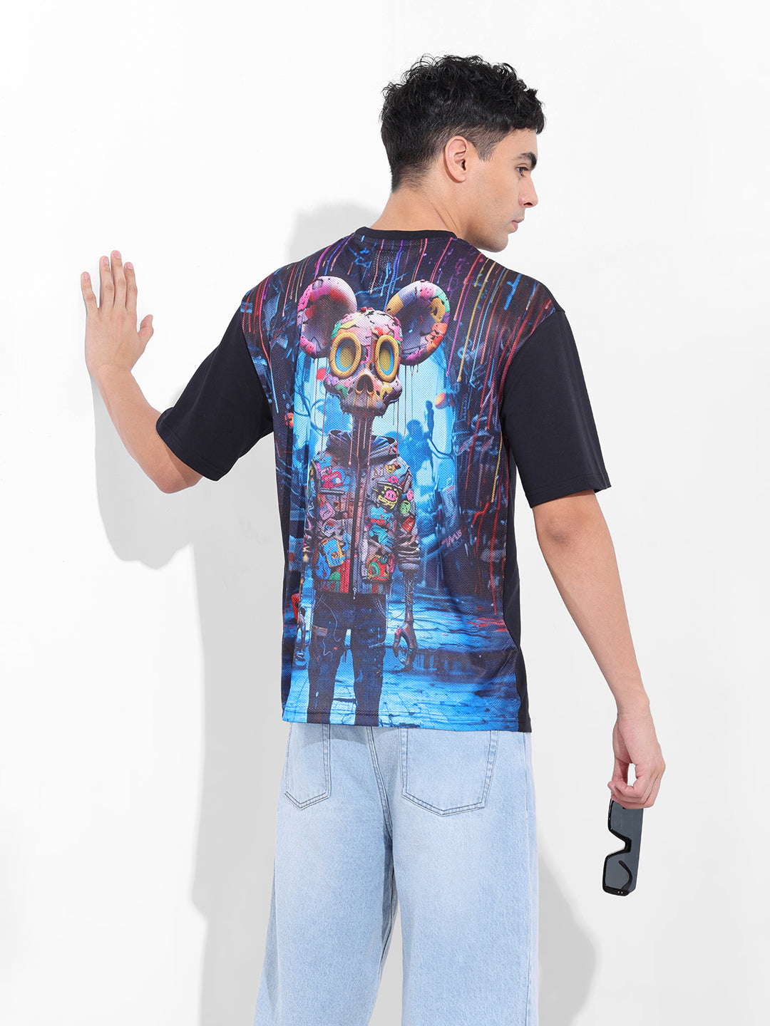 Men's Black Boxy Oversized Graphic Back Printed Round Neck T-shirt