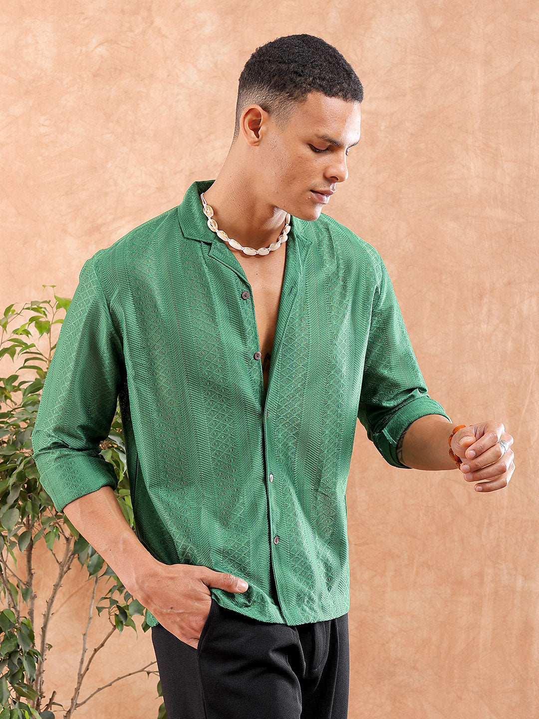 Shop Men's Textured Relaxed Fit Shirt Online.