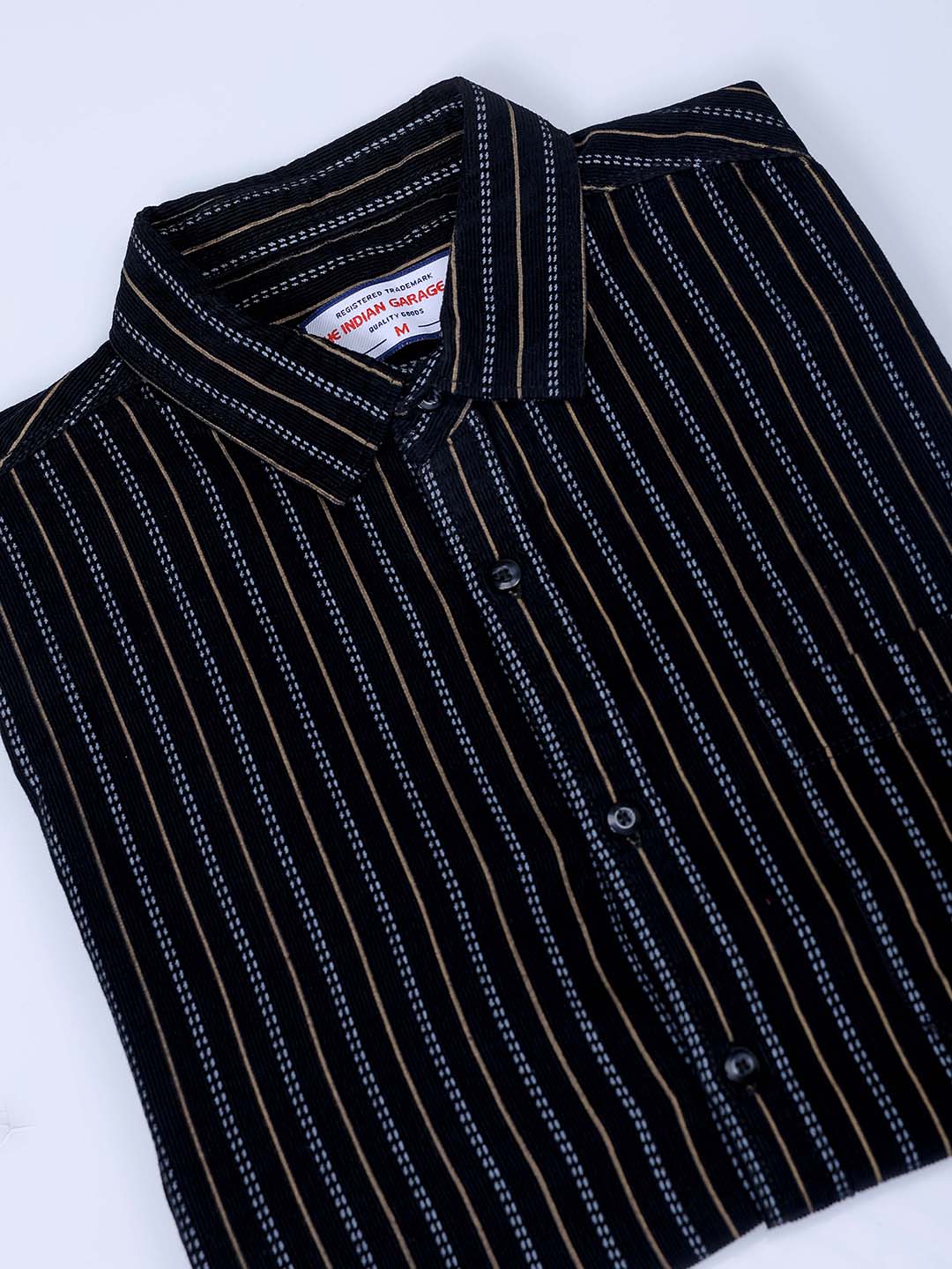 Men's Black Regular Fit Solid Casual Shirt
