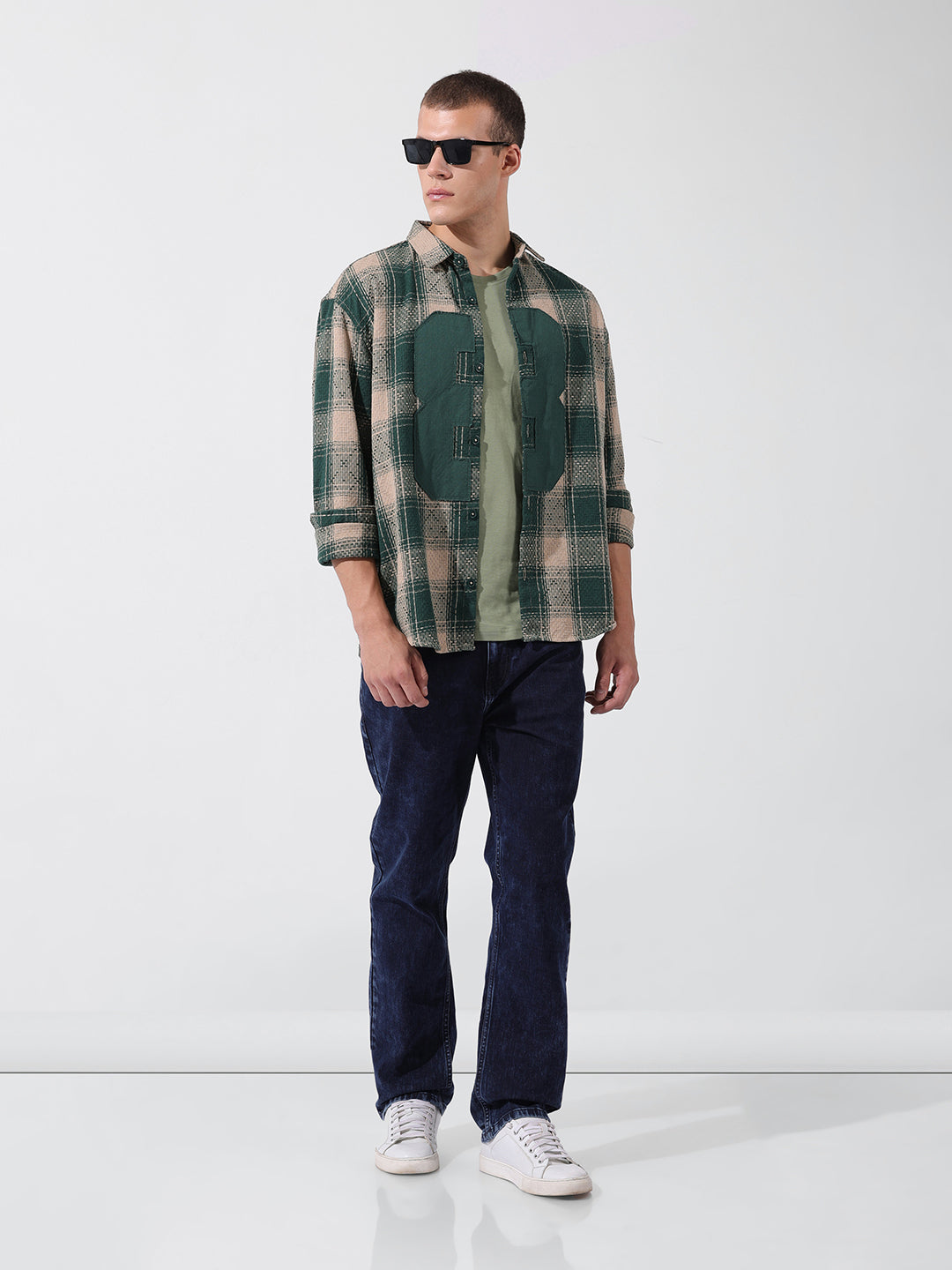 Men's Green Relaxed Fit Checked Resort Wear Shirt