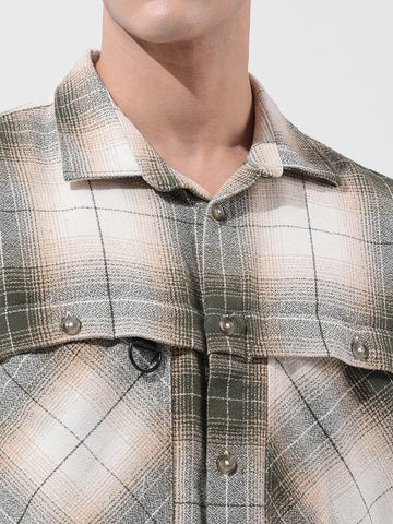 Men's Green Regular Fit Checked Casual Shirt