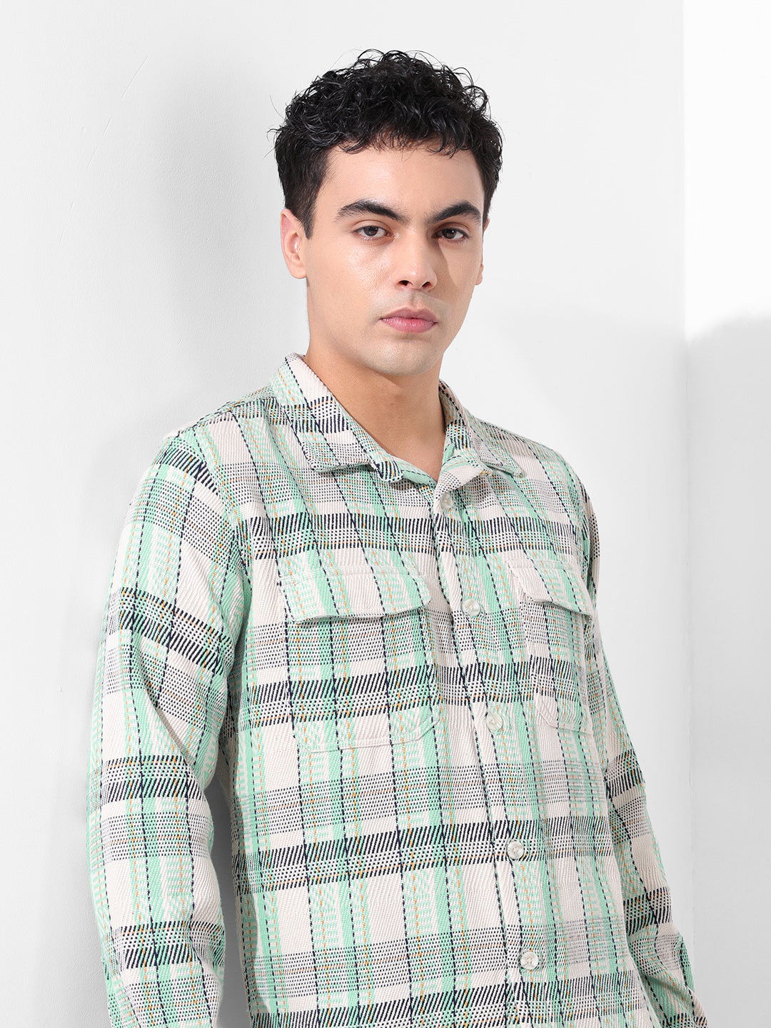 Men's Green Regular Fit Checked Casual Shirt