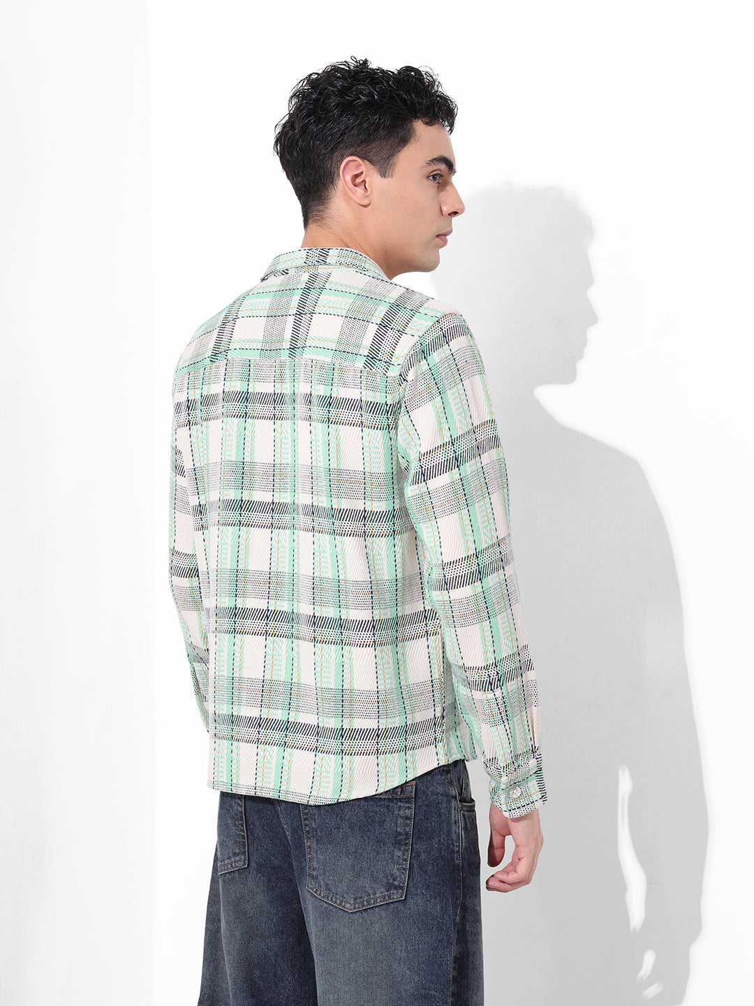 Men's Green Regular Fit Checked Casual Shirt