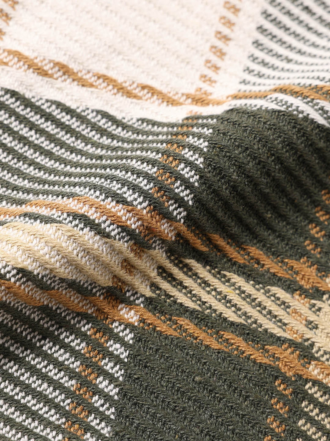 Men's Green Regular Fit Checked Casual Shirt