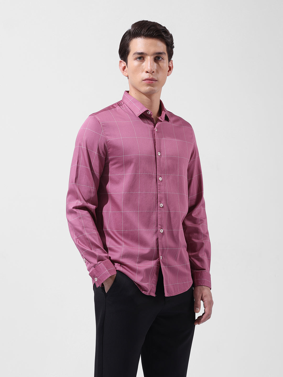 Men's Pink Slim Fit Checked Casual Shirt