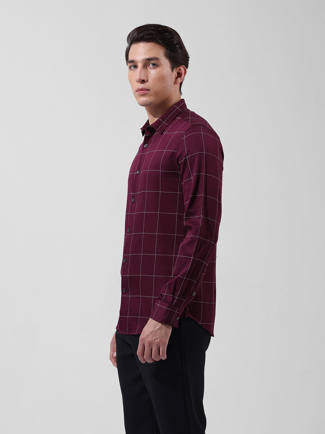 Men's Maroon Slim Fit Checked Casual Shirt