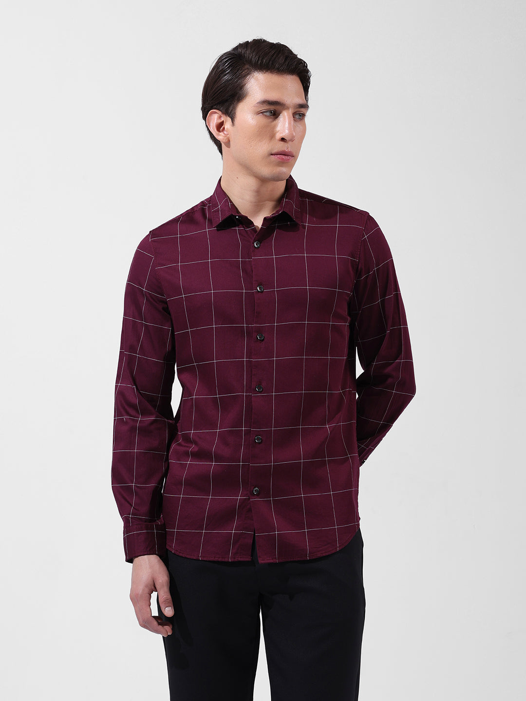 Men's Maroon Slim Fit Checked Casual Shirt