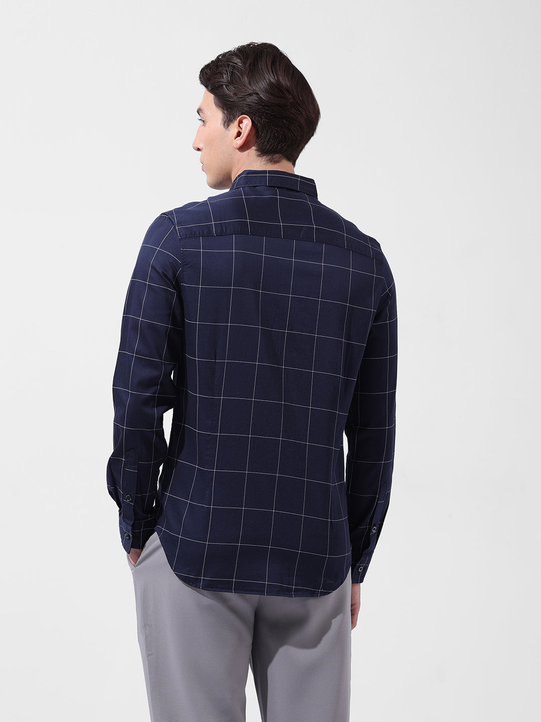 Men's Navy Blue Slim Fit Checked Casual Shirt